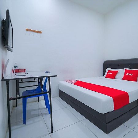 OYO 89820 Sp Berlian Inn Sungai Petani Bagian luar foto