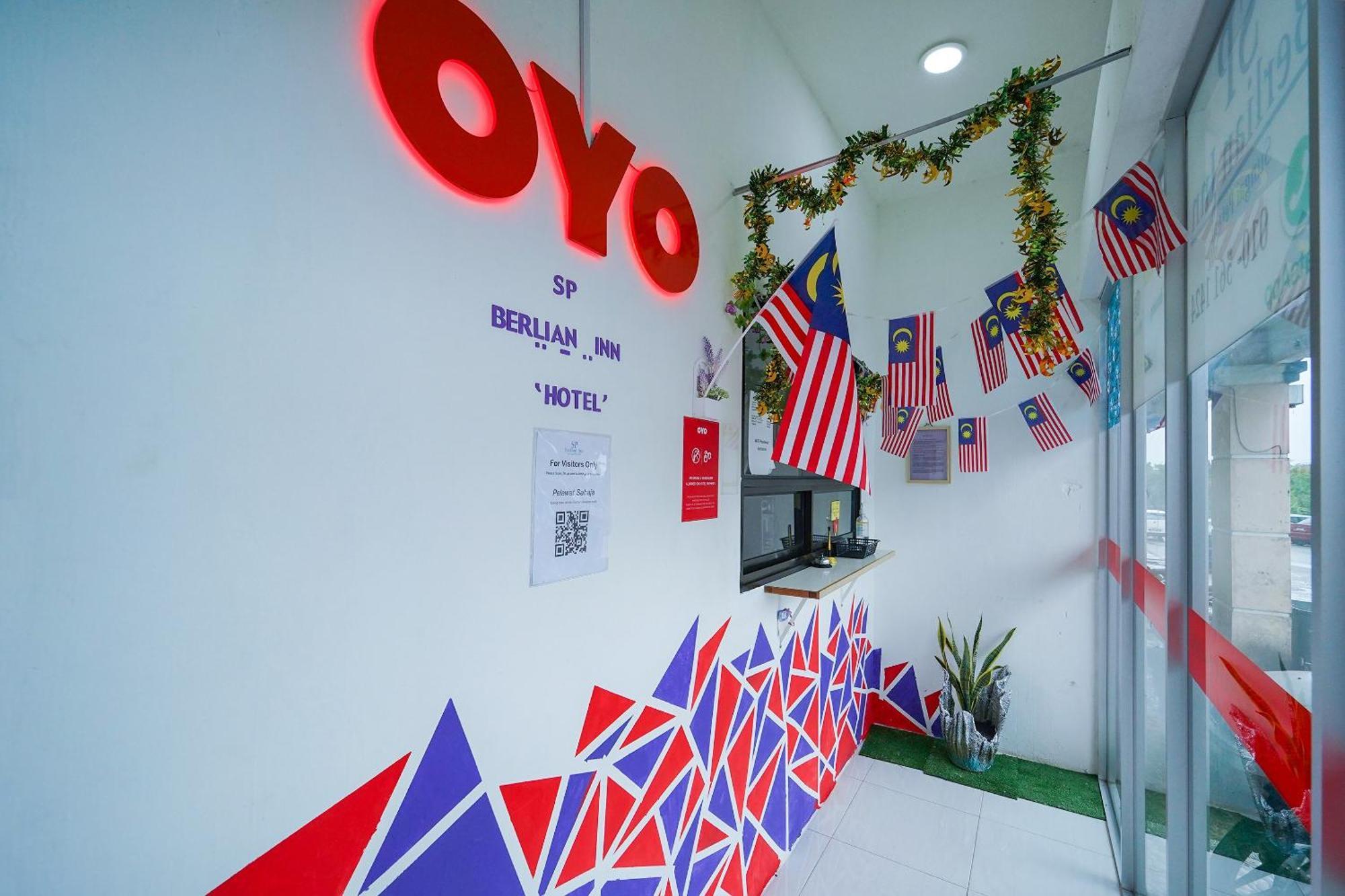 OYO 89820 Sp Berlian Inn Sungai Petani Bagian luar foto
