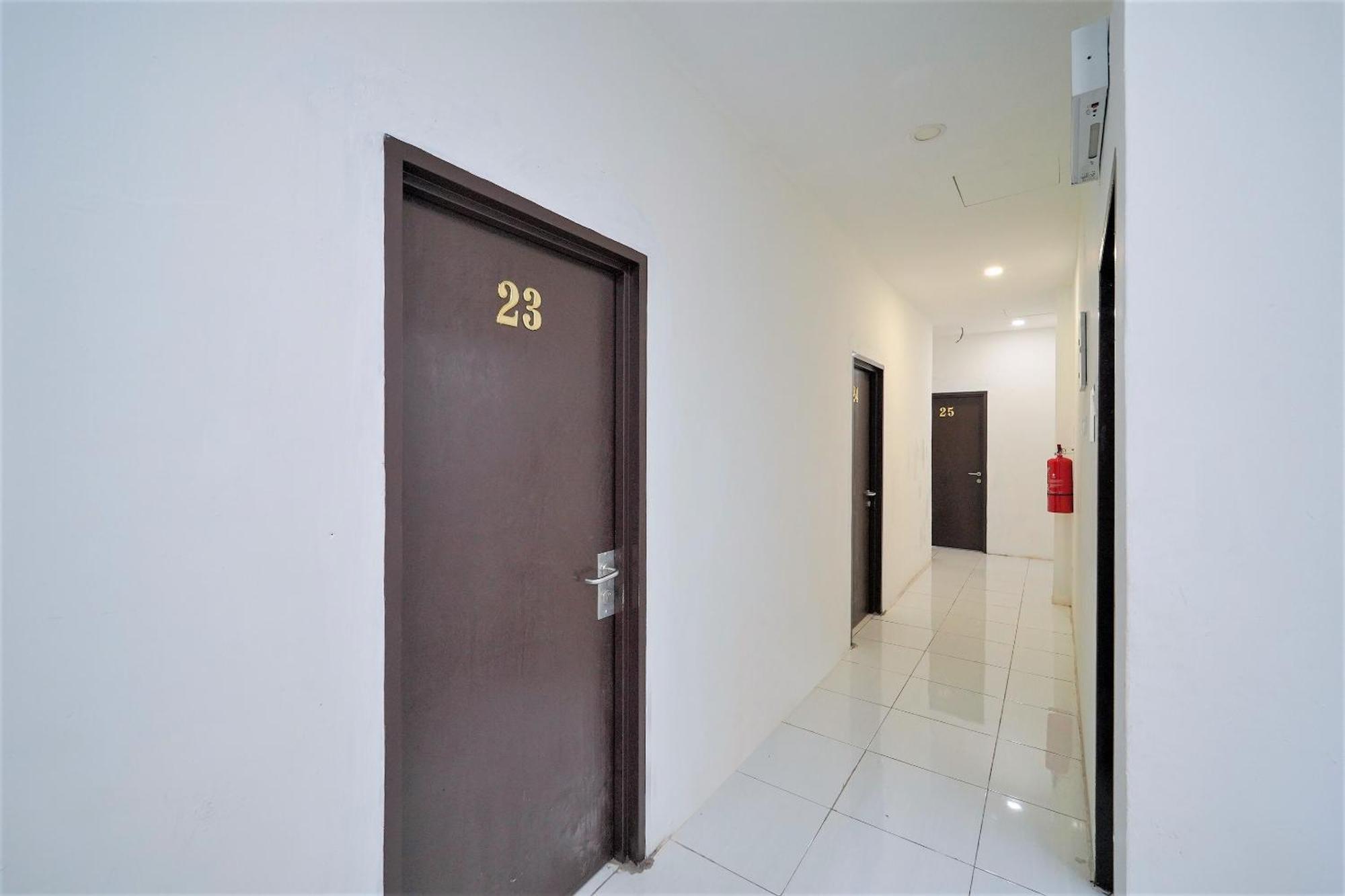 OYO 89820 Sp Berlian Inn Sungai Petani Bagian luar foto