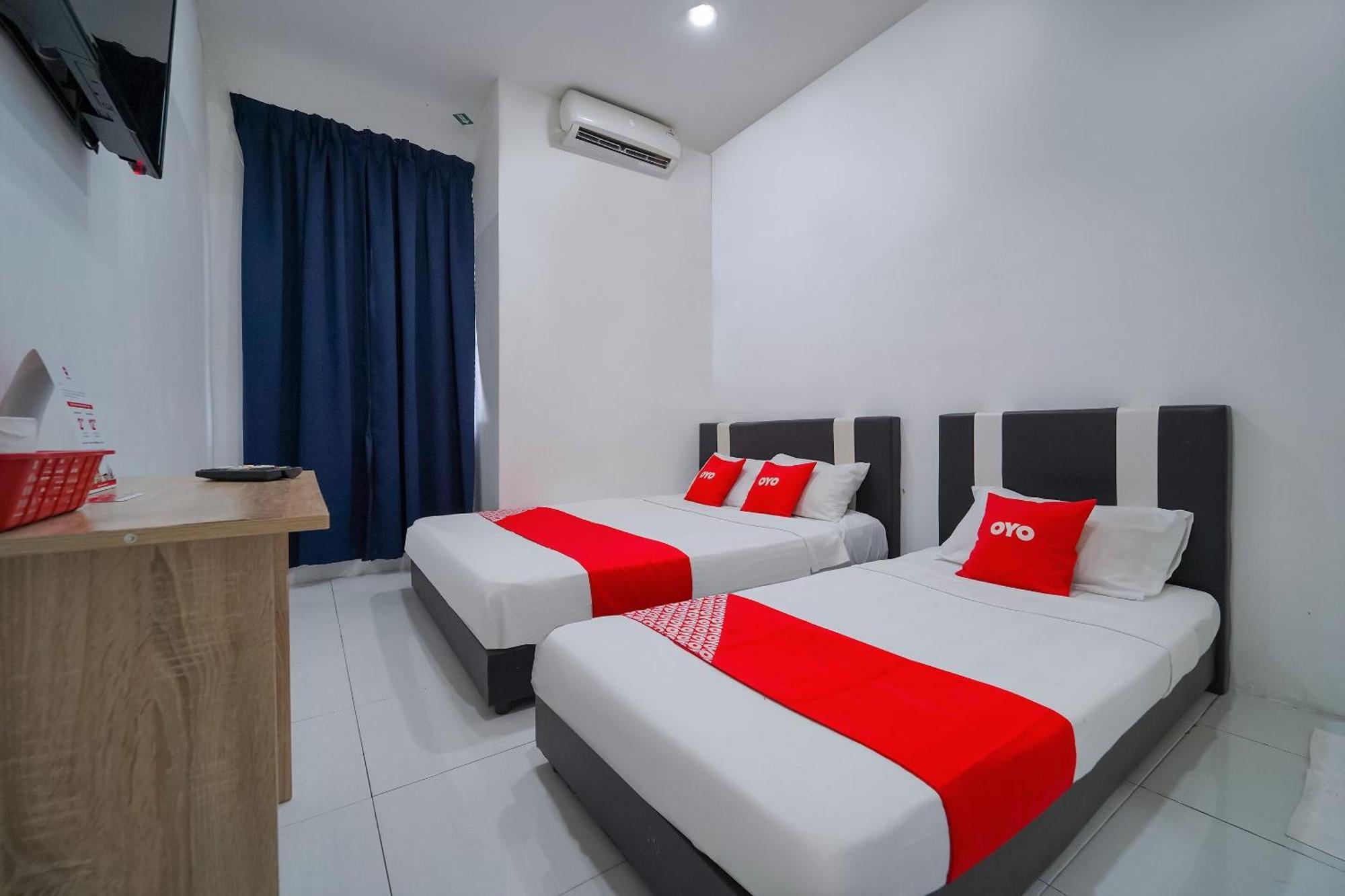OYO 89820 Sp Berlian Inn Sungai Petani Bagian luar foto