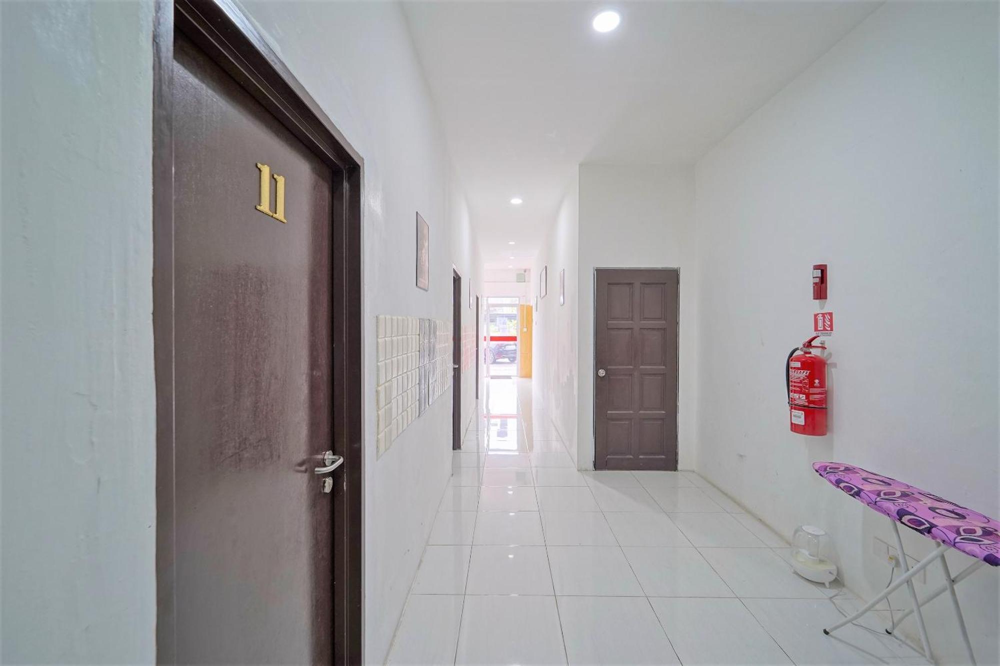 OYO 89820 Sp Berlian Inn Sungai Petani Bagian luar foto