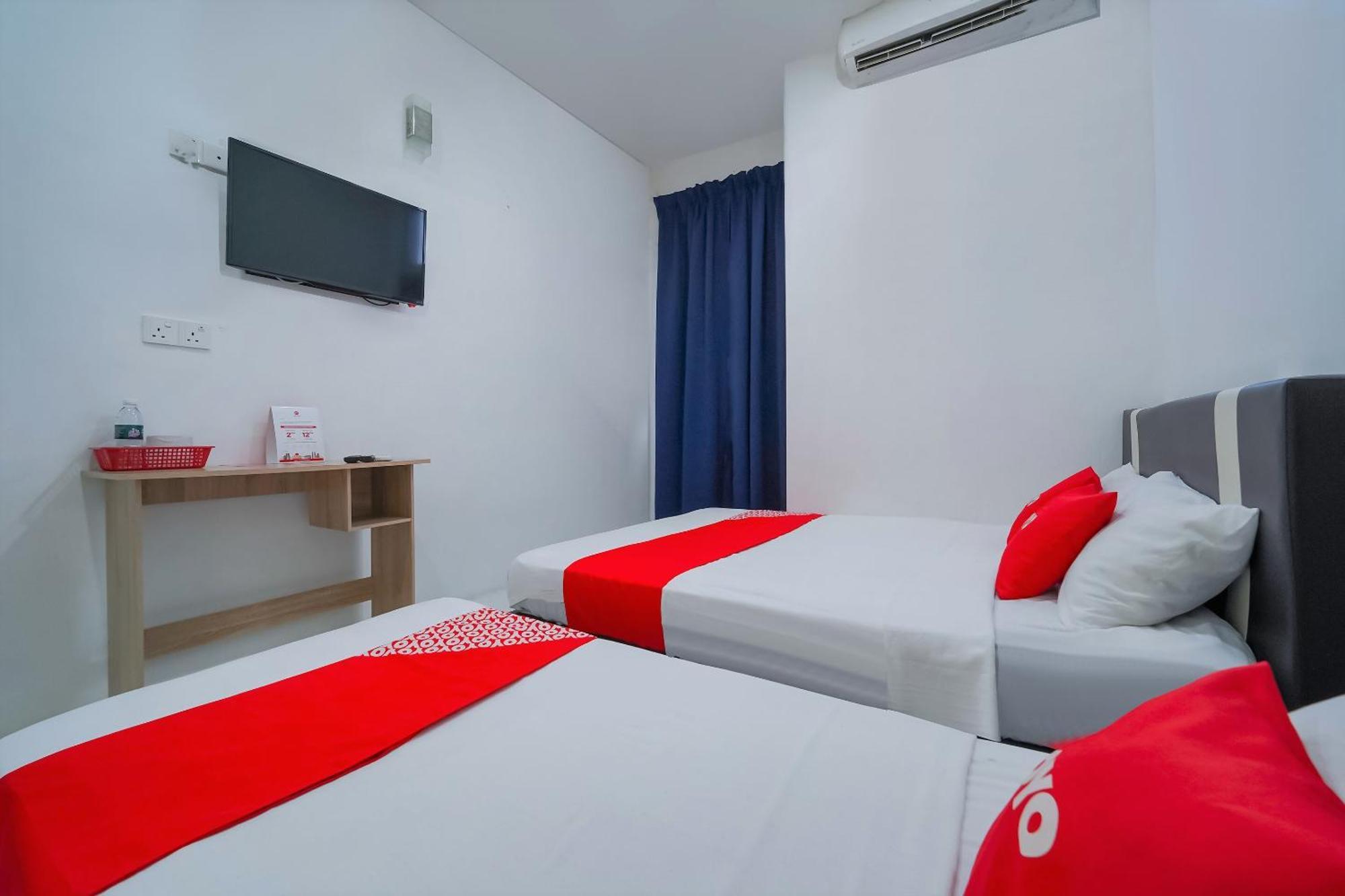 OYO 89820 Sp Berlian Inn Sungai Petani Bagian luar foto