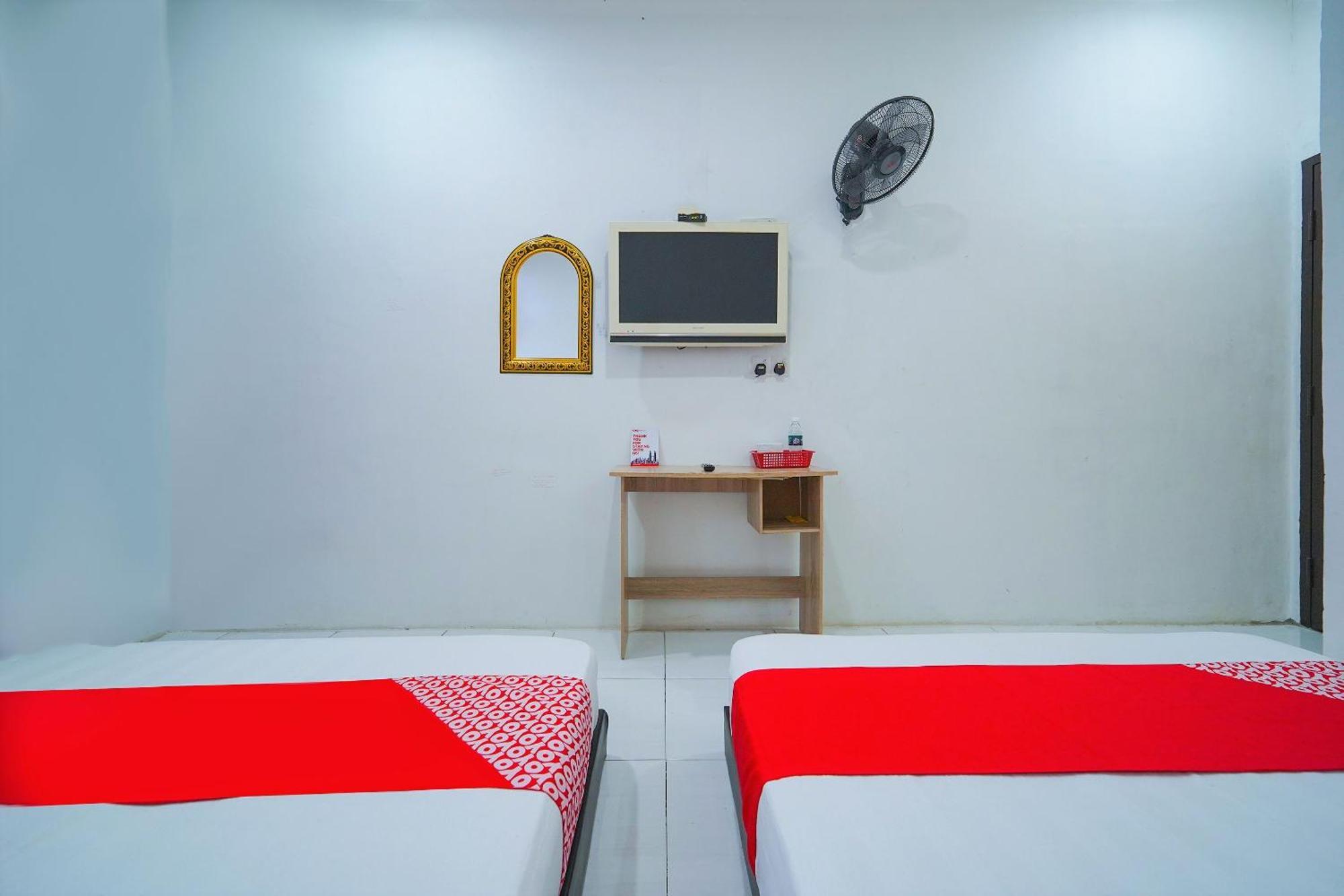 OYO 89820 Sp Berlian Inn Sungai Petani Bagian luar foto