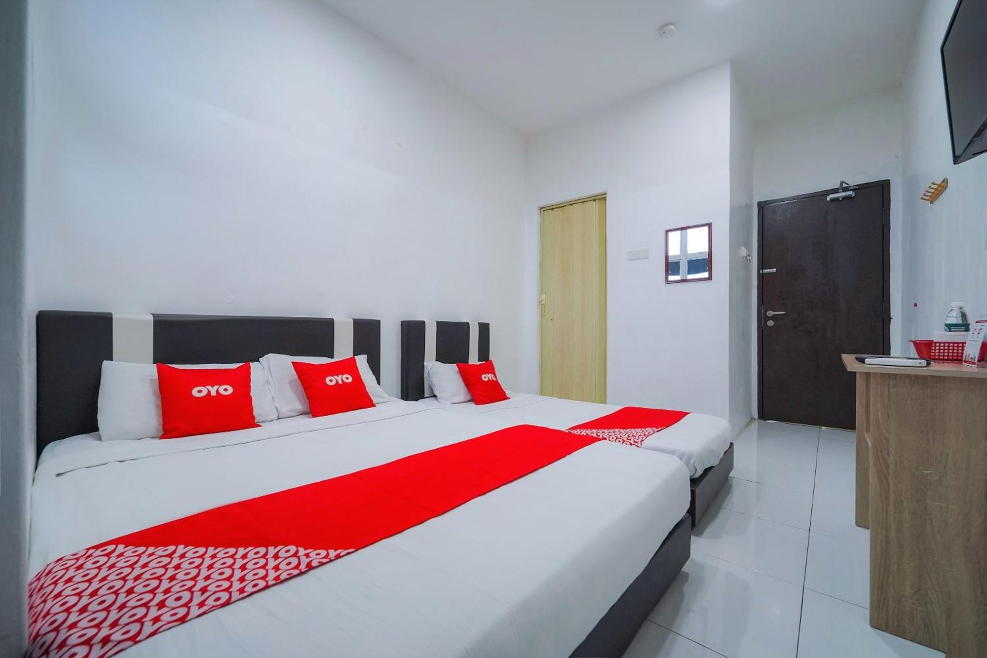 OYO 89820 Sp Berlian Inn Sungai Petani Bagian luar foto