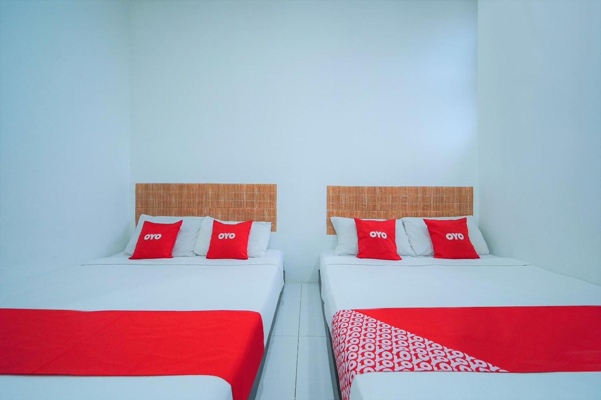 OYO 89820 Sp Berlian Inn Sungai Petani Bagian luar foto