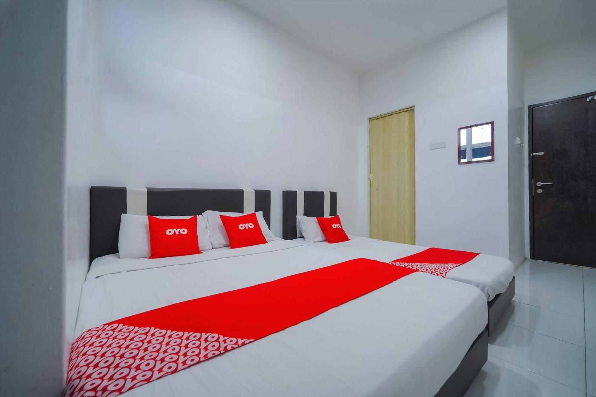 OYO 89820 Sp Berlian Inn Sungai Petani Bagian luar foto